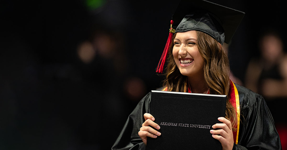 Chancellor to Present Record Number&nbsp;of Degrees at Fall Commencement