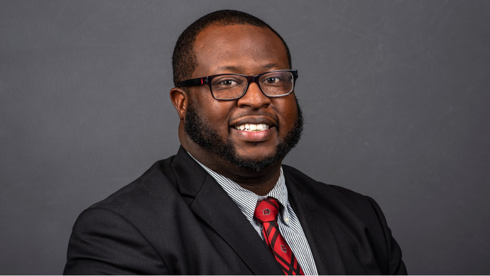 Everett to Serve as Multicultural Center Director