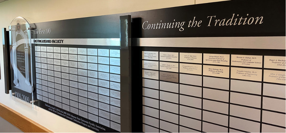 Faculty Association Will Salute 28 Additions to Distinguished Faculty Wall of Honor