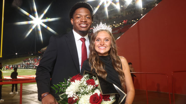 Hoco-king-and-queen-.jpg