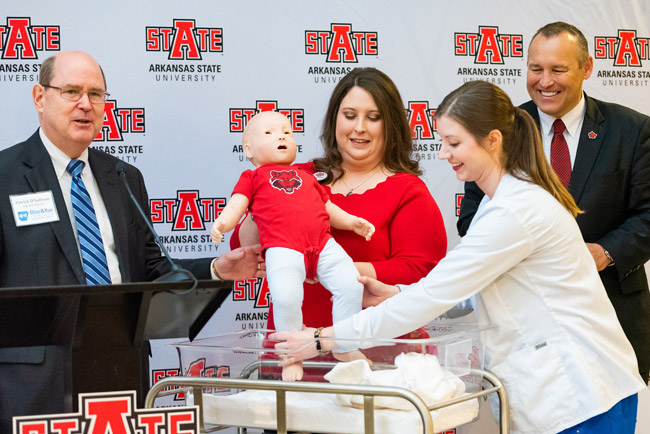 Arkansas Blue Cross and Blue Shield Presents Grant