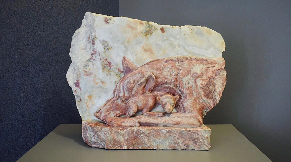 &lsquo;Just Settling In&rsquo; Sculpture Debuts at A-State To Promote American Red Wolf Conservation