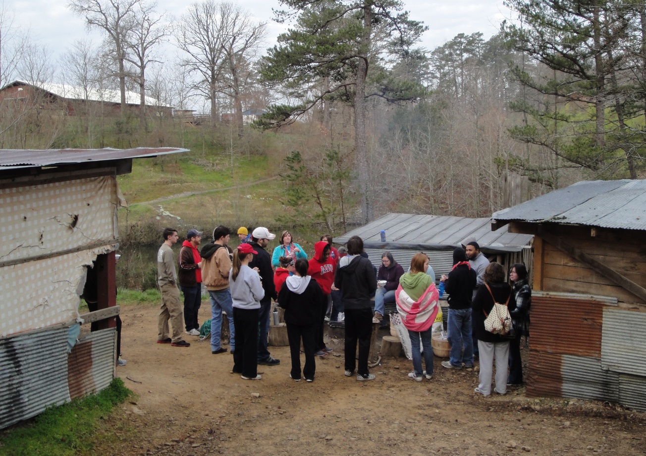 Honors class works on project at Heifer Ranch.