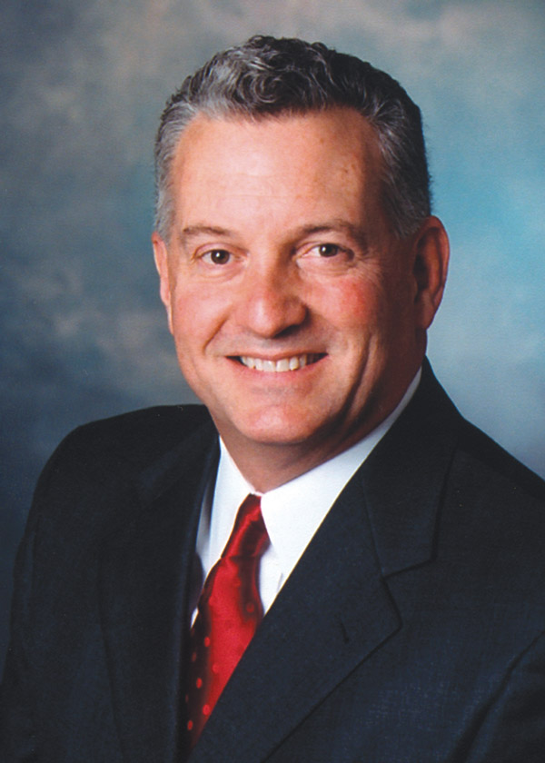 Tommy Vaughan Establishes Endowed Business Scholarship